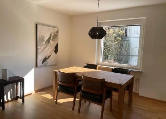 Beautiful, Quite And Very Central 2 Bedroom Flat