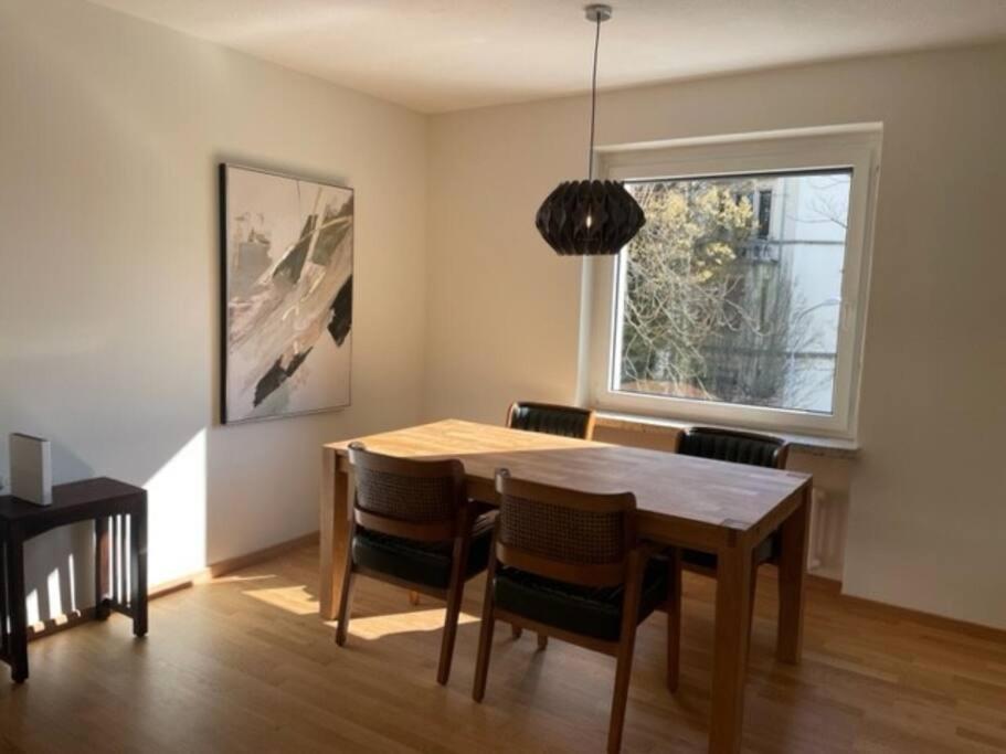 Beautiful, Quite And Very 2 Bedroom Flat *